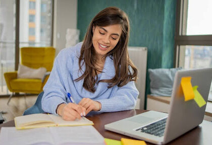 Integrating Technology into Online Tutoring